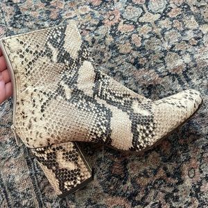 Free people snake boots size 38